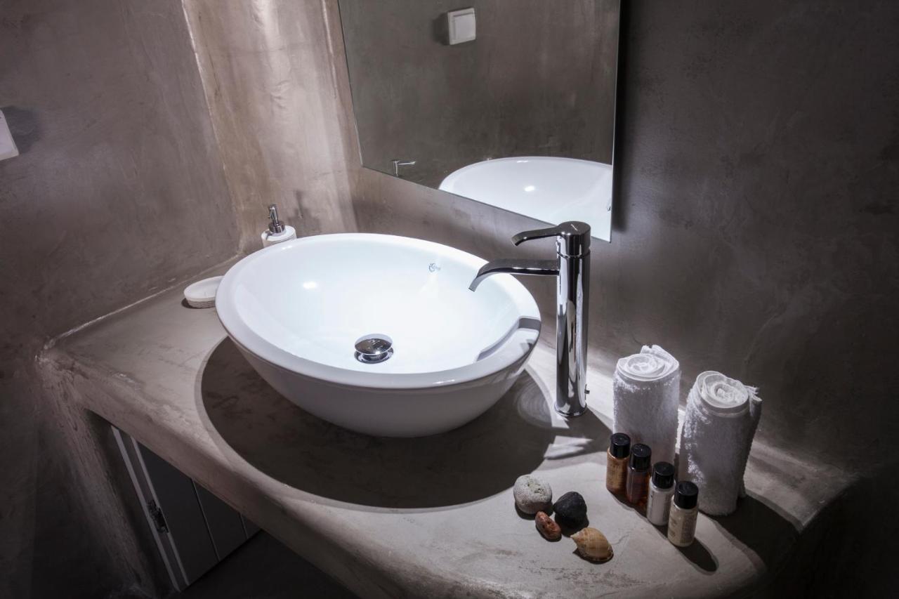 אויה Cupola Suites מראה חיצוני תמונה